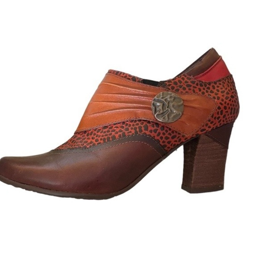 L’Artiste from Spring Step Article Bootie